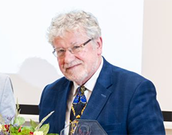 Prof. Lech Witkowski otrzymał Nagrodę Naukową im. Mieczysława Łobockiego