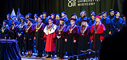 GUMed: Pomost pokoleń