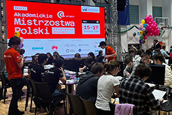Akademickie Mistrzostwa Polski w Programowaniu Zespołowym Akademickie Mistrzostwa Polski w Programowaniu Zespołowym